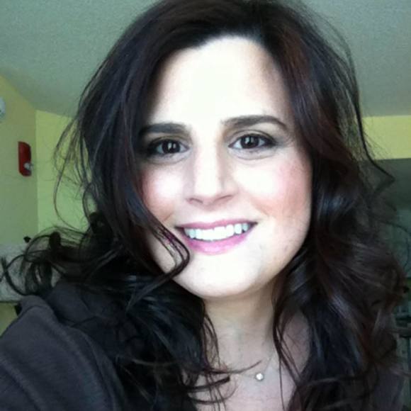 Meet your Posher, Denise - Picture 1 of 1